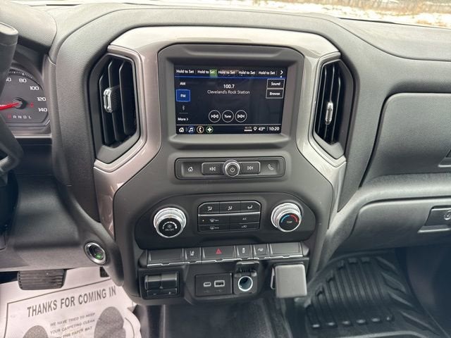 2025 GMC Sierra 3500 HD Pro