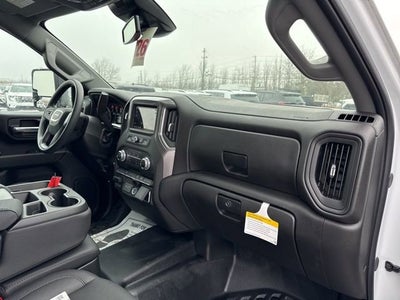2025 GMC Sierra 3500 HD Pro