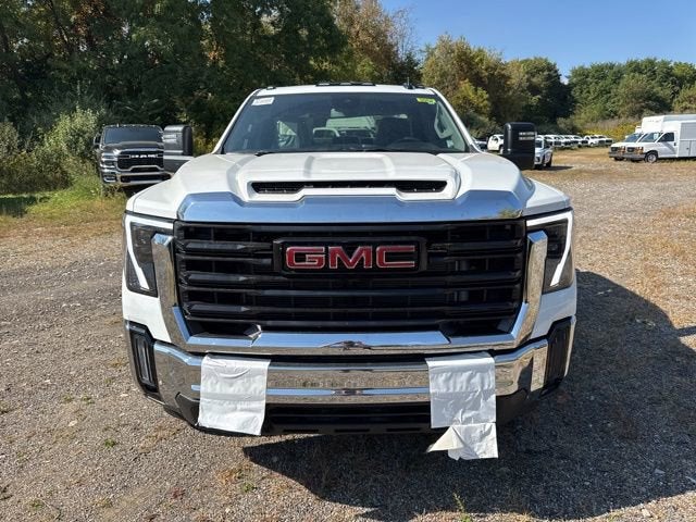 2025 GMC Sierra 2500 HD Pro