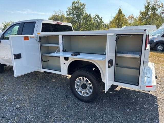 2025 GMC Sierra 2500 HD Pro