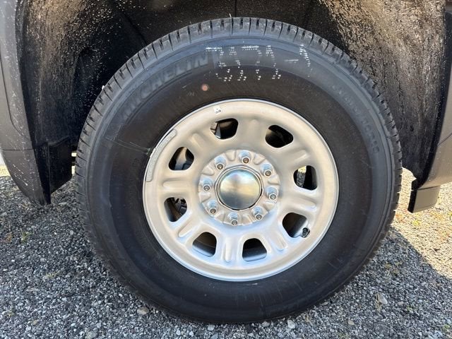 2025 GMC Sierra 3500 HD Pro