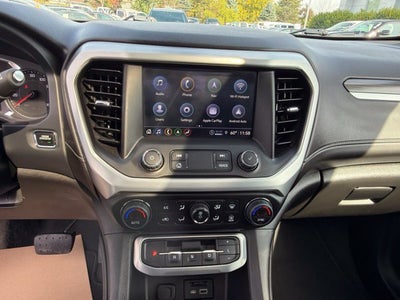 2023 GMC Acadia SLT