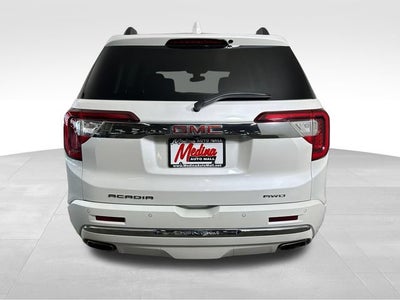 2022 GMC Acadia Denali