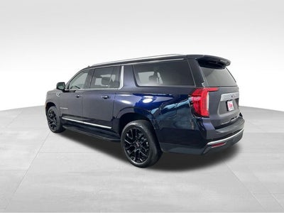 2023 GMC Yukon XL SLT
