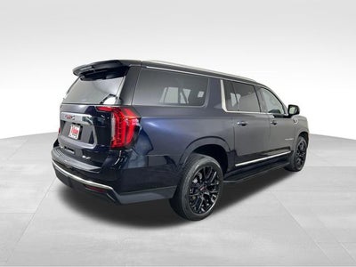 2023 GMC Yukon XL SLT
