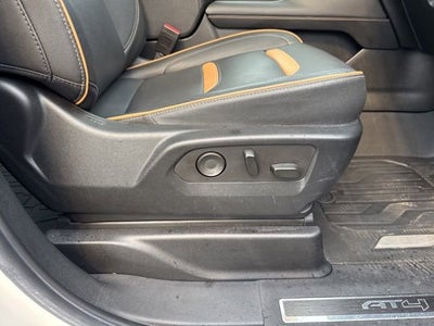 2021 GMC Yukon XL AT4