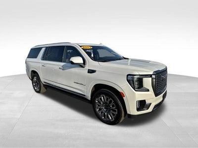2023 GMC Yukon XL Denali Ultimate
