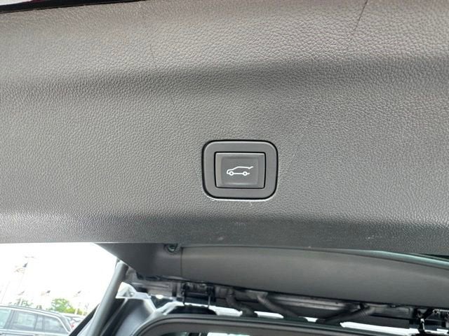 2025 GMC Yukon XL Denali Ultimate