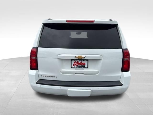 2017 Chevrolet Suburban LT