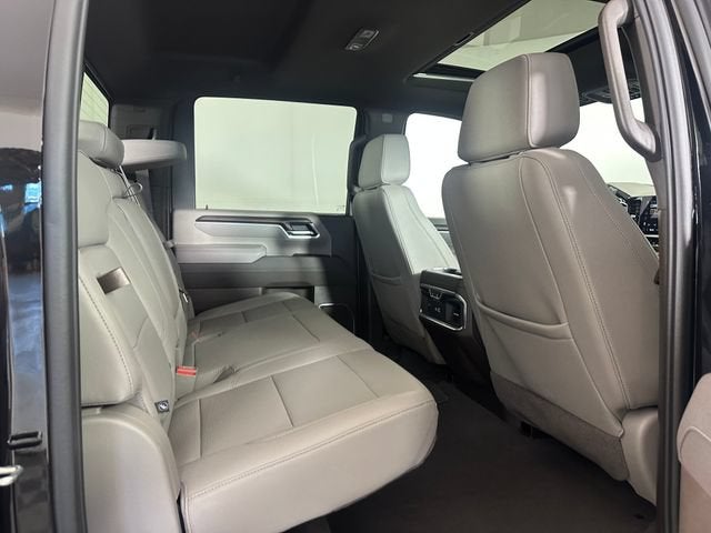 2025 GMC Sierra 3500 HD SLT