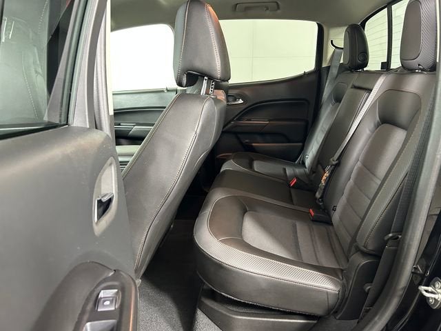 2022 GMC Canyon AT4 - Cloth