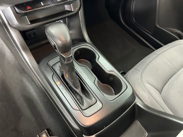 2022 GMC Canyon Elevation Standard