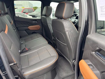 2023 GMC Canyon 4WD AT4