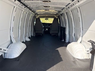 2025 GMC Savana Cargo 2500 Work Van