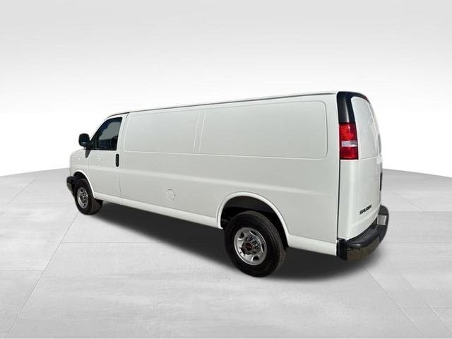 2025 GMC Savana Cargo 2500 Work Van