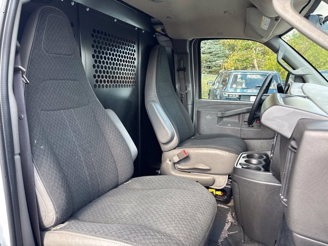 2025 GMC Savana Cargo Work Van