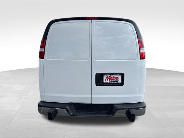 2025 GMC Savana Cargo Work Van