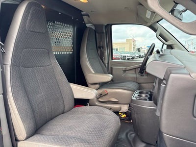 2025 GMC Savana Cargo Work Van