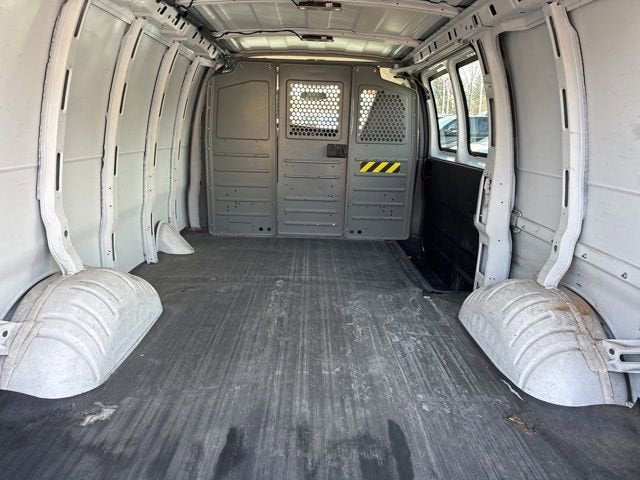 2016 GMC Savana Cargo 3500 Work Van