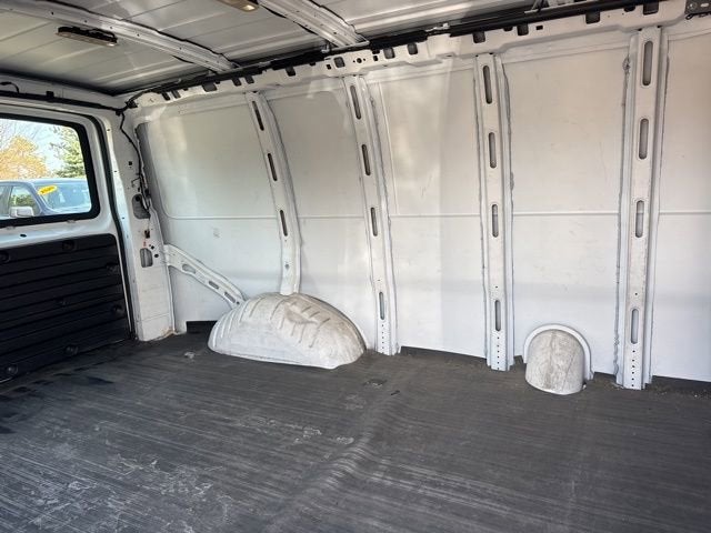 2016 GMC Savana Cargo 3500 Work Van