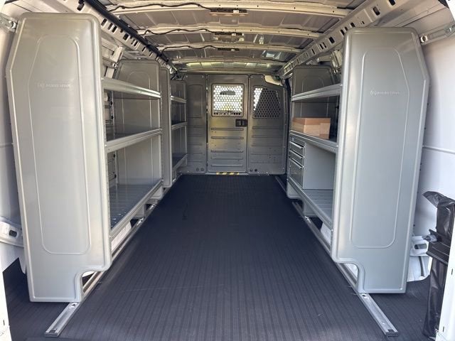 2025 GMC Savana Cargo 3500 Work Van