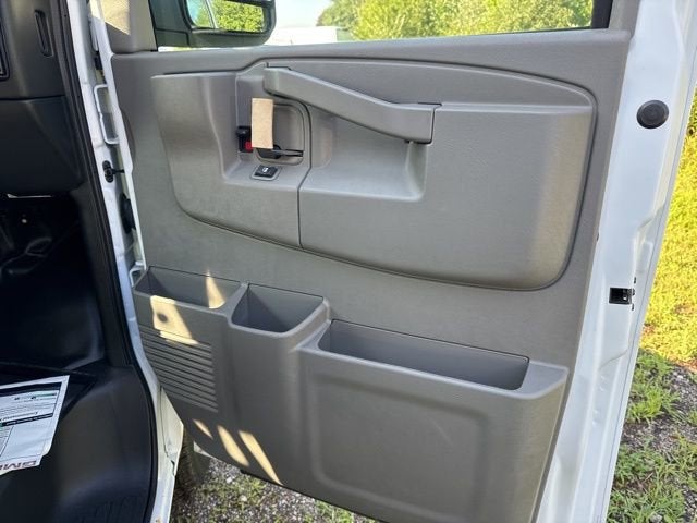 2025 GMC Savana Cargo 3500 Work Van