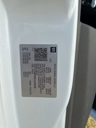 2025 GMC Savana Cargo 3500 Work Van