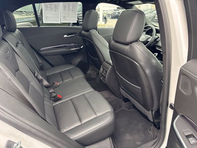 2023 Cadillac XT4 AWD Luxury