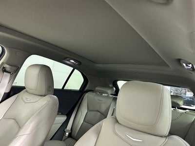 2023 Cadillac XT4 Luxury