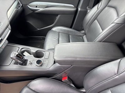 2019 Cadillac XT4 AWD Premium Luxury