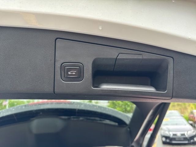 2019 Cadillac XT4 AWD Premium Luxury