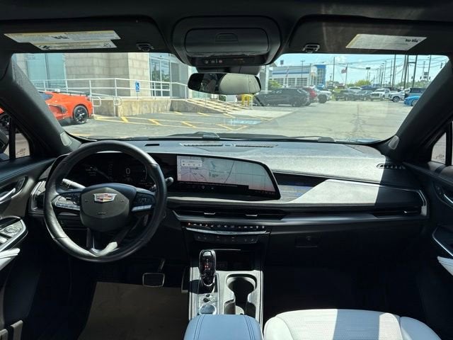 2024 Cadillac XT4 Sport