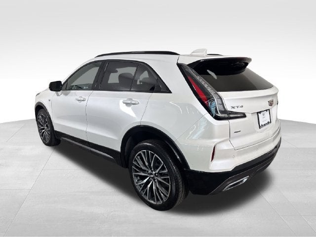 2024 Cadillac XT4 Sport
