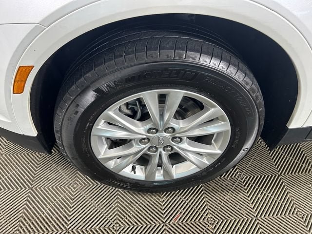 2024 Cadillac XT5 Luxury