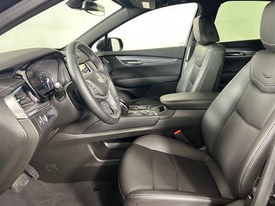 2025 Cadillac XT5 Luxury