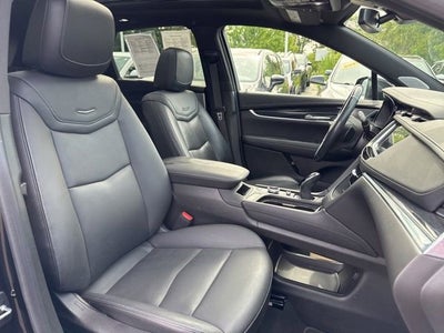 2023 Cadillac XT5 Premium Luxury