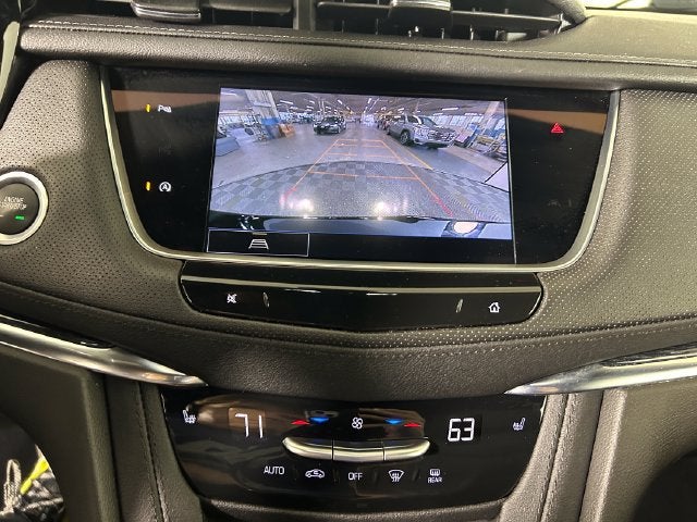2023 Cadillac XT5 FWD Premium Luxury