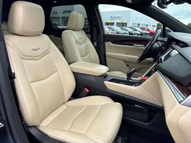 2019 Cadillac XT5 Luxury AWD