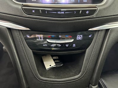 2017 Cadillac XT5 Luxury AWD