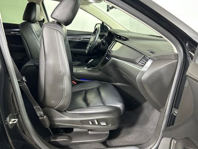 2017 Cadillac XT5 Luxury AWD