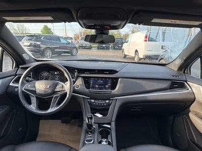 2023 Cadillac XT5 Premium Luxury