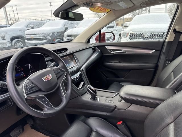 2017 Cadillac XT5 Luxury AWD