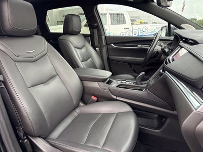 2023 Cadillac XT5 AWD Premium Luxury