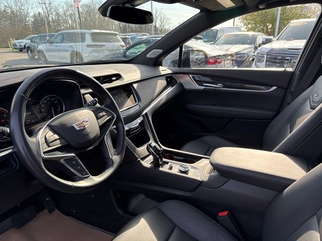 2023 Cadillac XT5 Premium Luxury