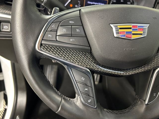 2023 Cadillac XT5 Sport