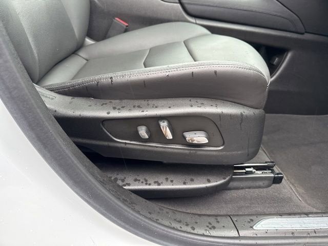 2023 Cadillac XT5 Sport