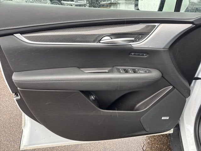 2023 Cadillac XT5 Sport