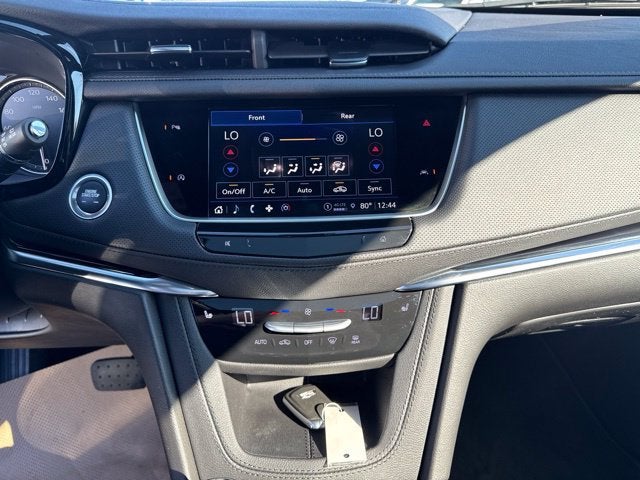 2025 Cadillac XT6 Luxury