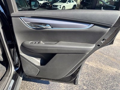 2025 Cadillac XT6 Luxury