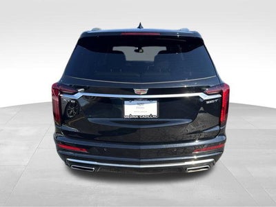 2025 Cadillac XT6 Luxury